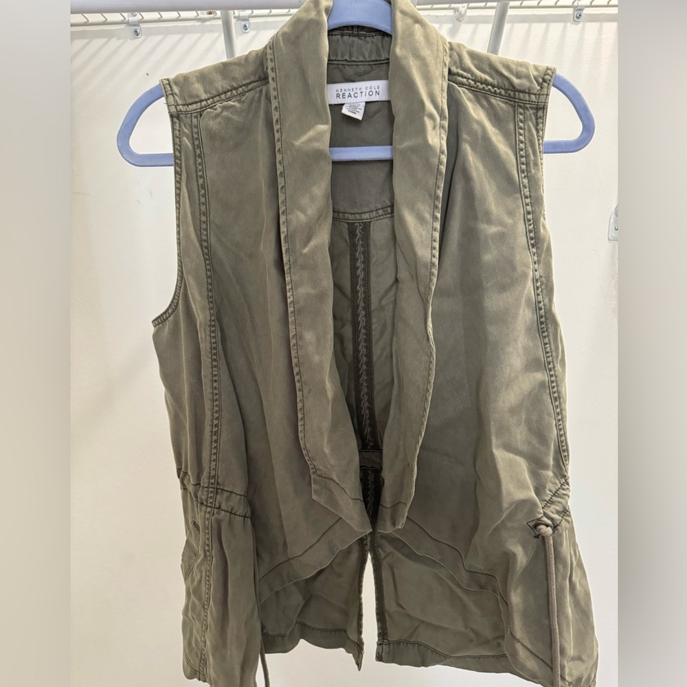 Kenneth Cole Reaction Greeen Khaki Vest